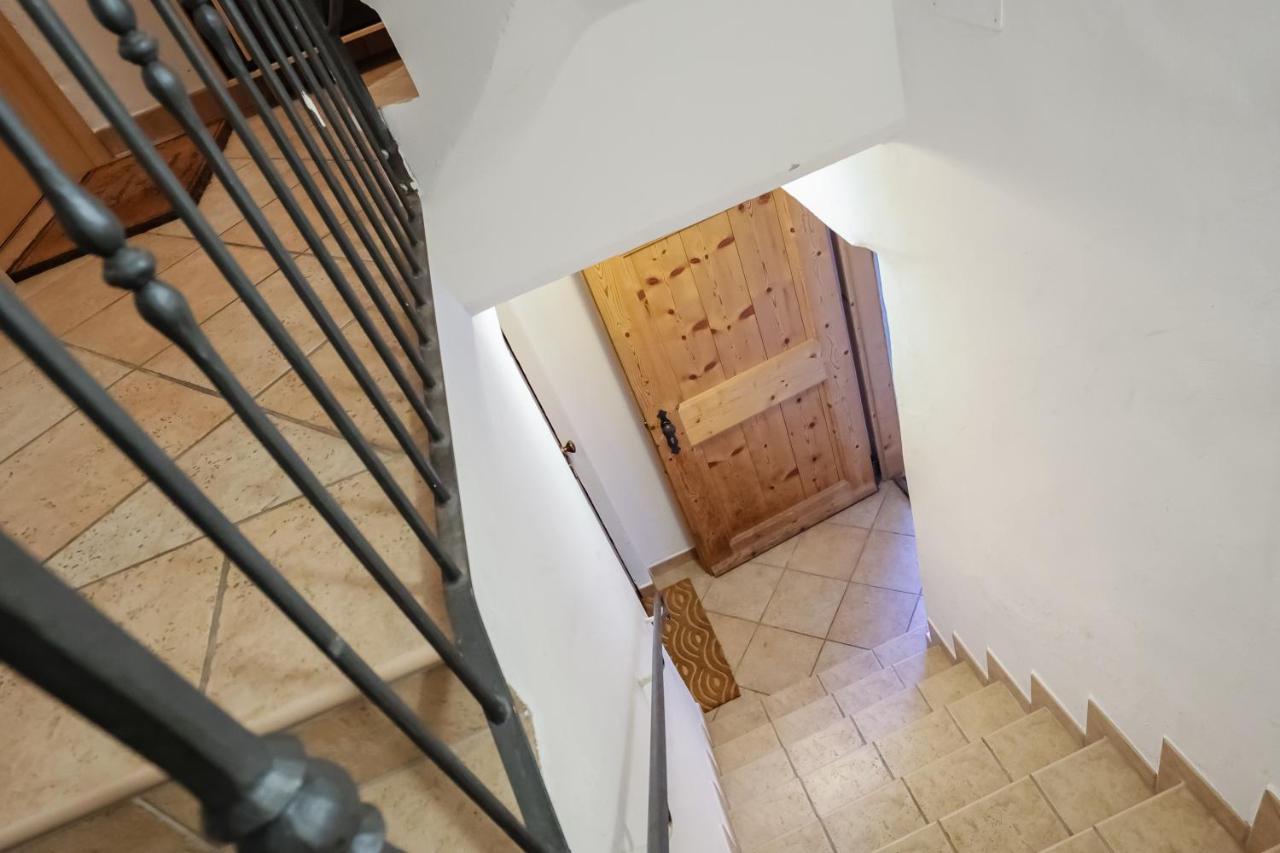 Ulivo Suites - Apartments Больцано Экстерьер фото
