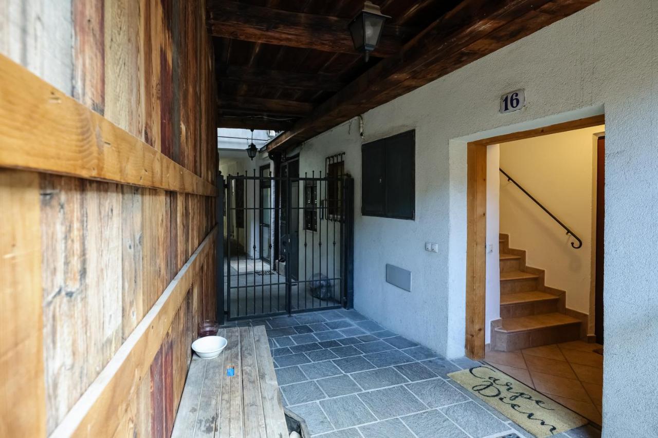 Ulivo Suites - Apartments Больцано Экстерьер фото
